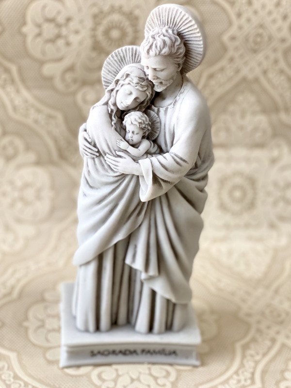 Sagrada Família 30cm em Pó de Mármore