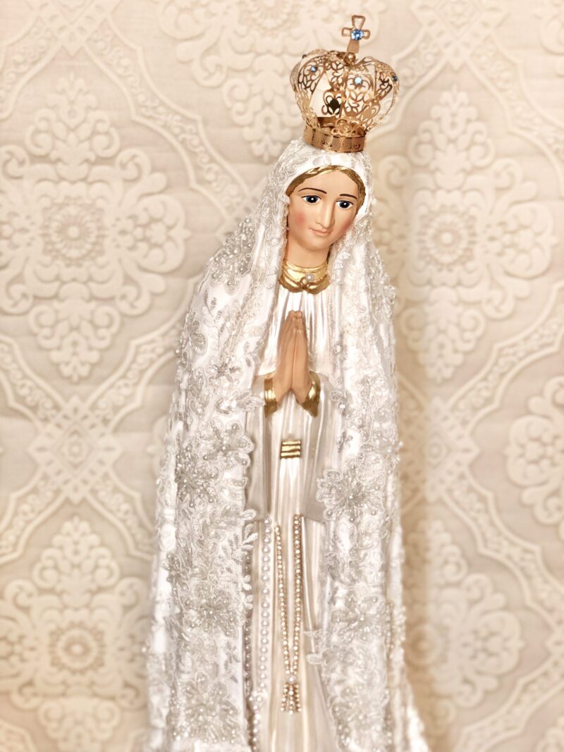 Nossa Senhora de Fátima 70cm em renda bordada