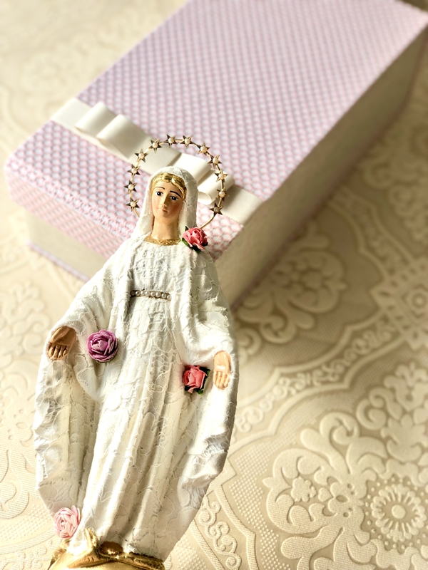 Nossa Senhora das Graças 25cm em renda