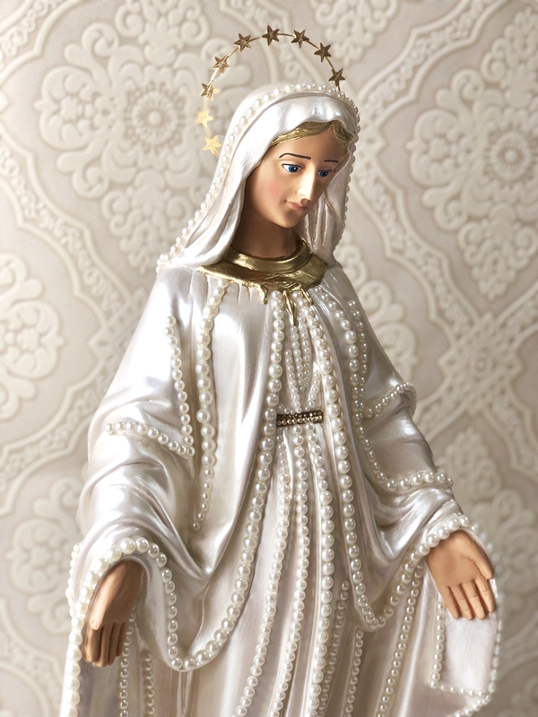 Nossa Senhora das Graças 60cm em fio de pérolas