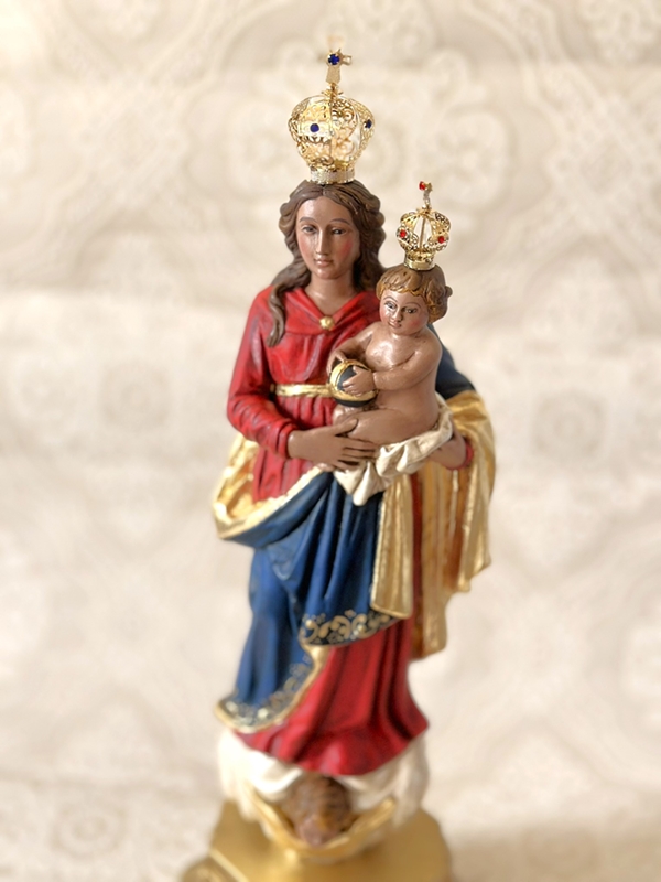 Nossa Senhora de Nazaré 40cm envelhecida com folha de ouro