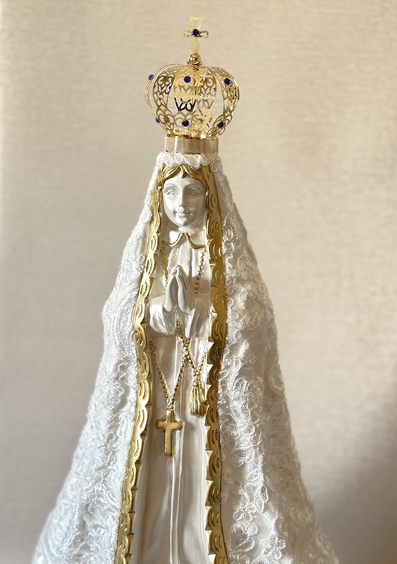 Nossa Senhora Aparecida 60cm em renda bordada