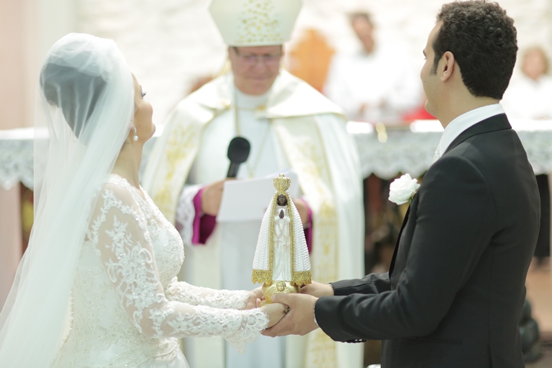 Nossa Senhora Aparecida 30cm em pérolas