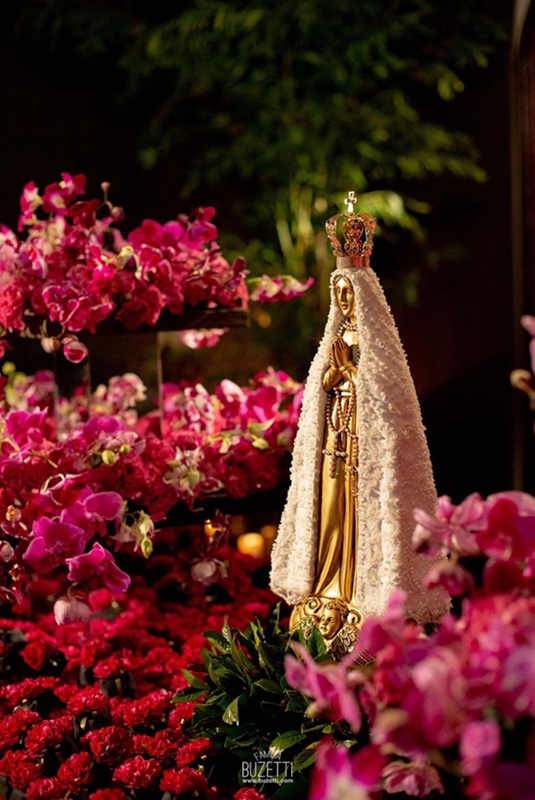 Nossa Senhora Aparecida 70cm renda bordada