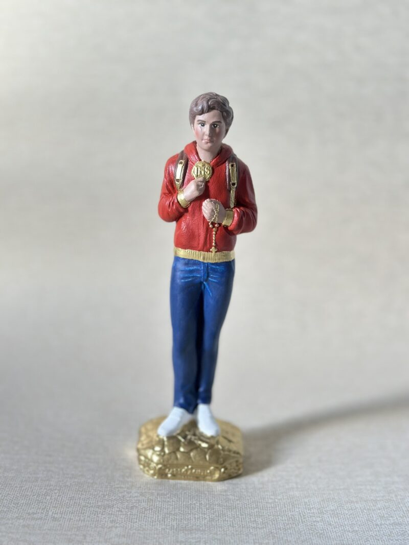 Carlo Acutis 20cm em pintura acrílica